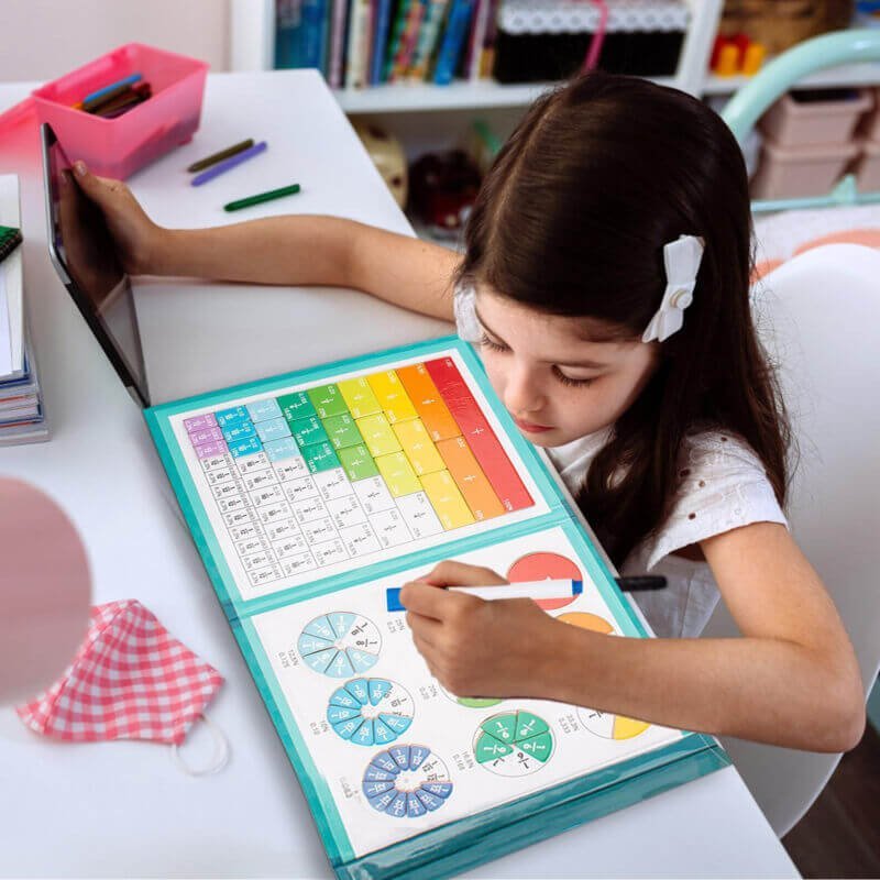 Fracsimo – Magnetic Fraction Demonstrator for Interactive Learning