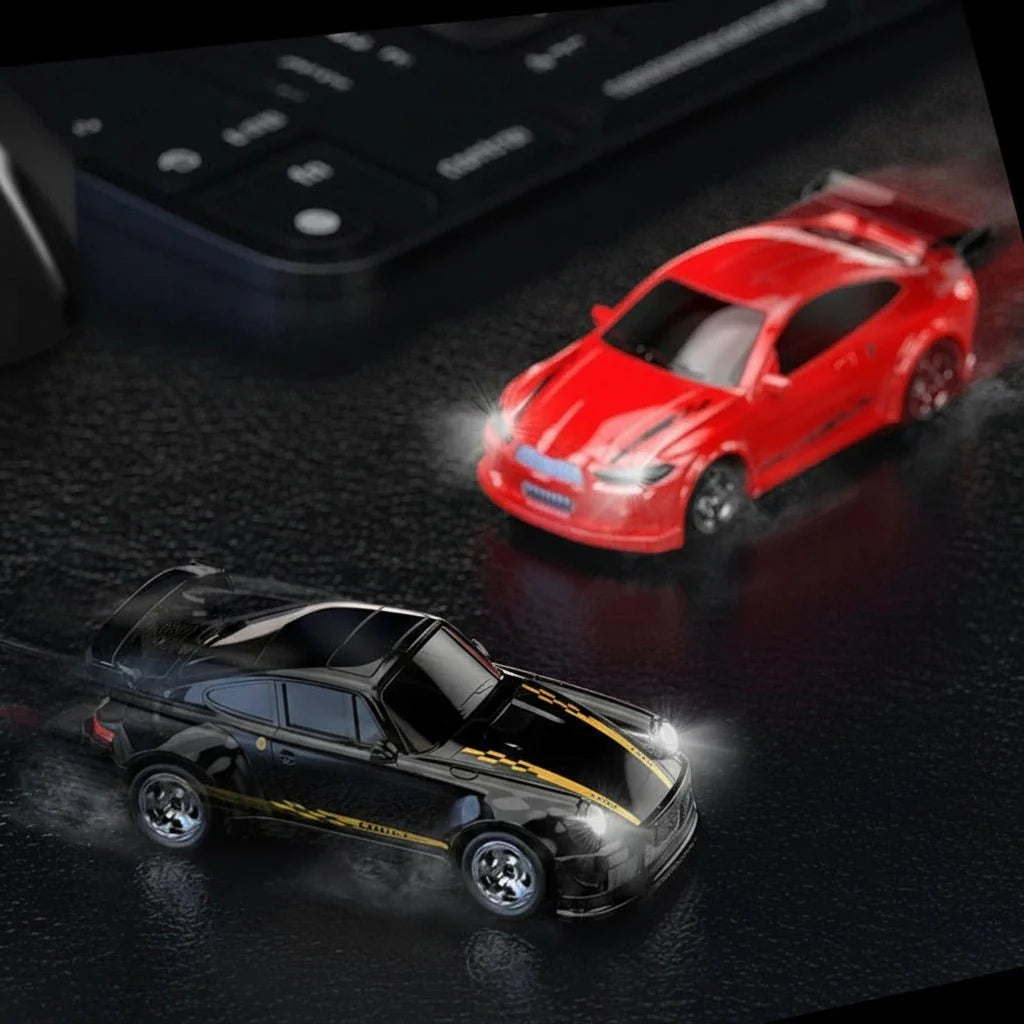 MICROSLIDE – 1:64 RC Drift Car with Precision Remote Control