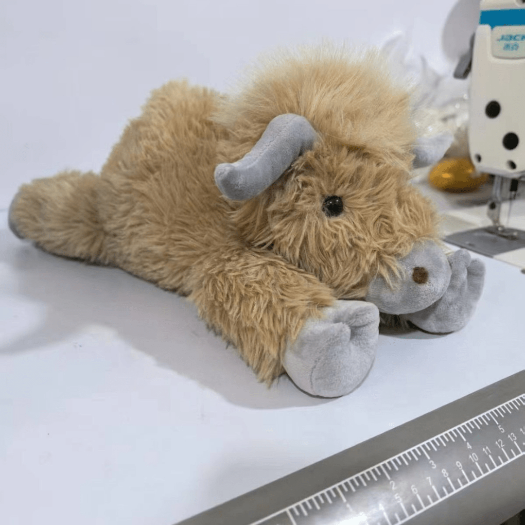 COWLINA – Adorable Highland Cow Plush with Ultra-Soft, Cuddly Texture